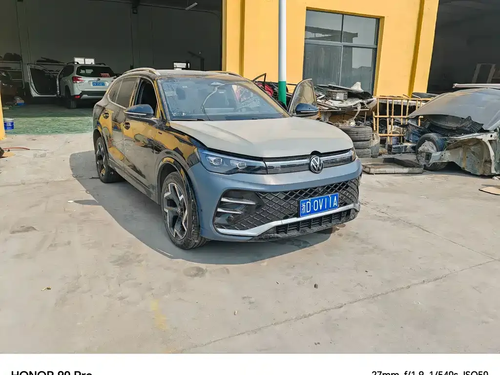 Volkswagen Tiguan L 2025 из CN, фото 2