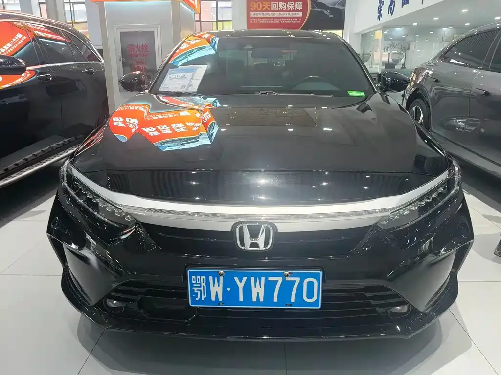 Honda Inspire — фото 1