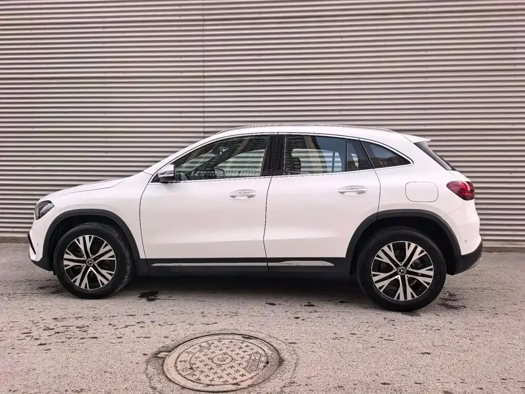 Mercedes-Benz GLA 2024 из CN, фото 7