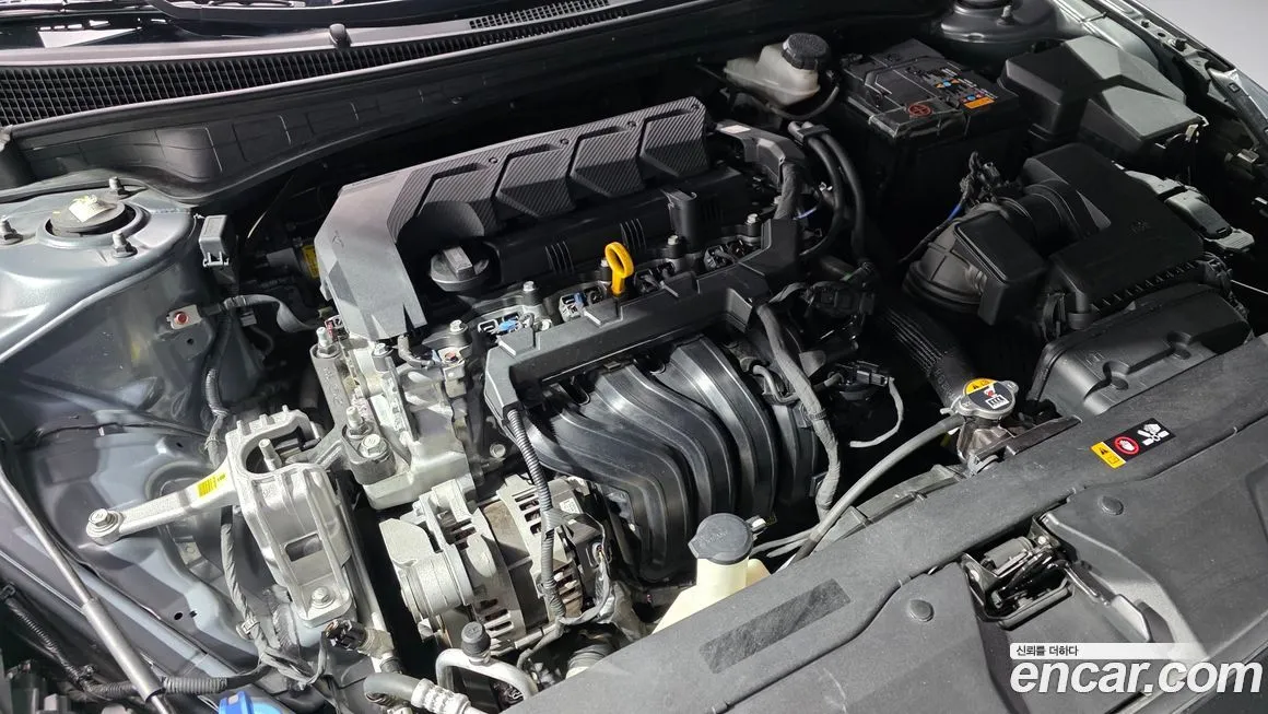 Hyundai AVANTE 2021 из KR, фото 10