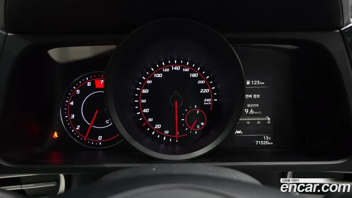 Hyundai AVANTE 2021 из KR, фото 6