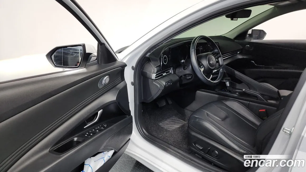 Hyundai AVANTE 2021 из KR, фото 5
