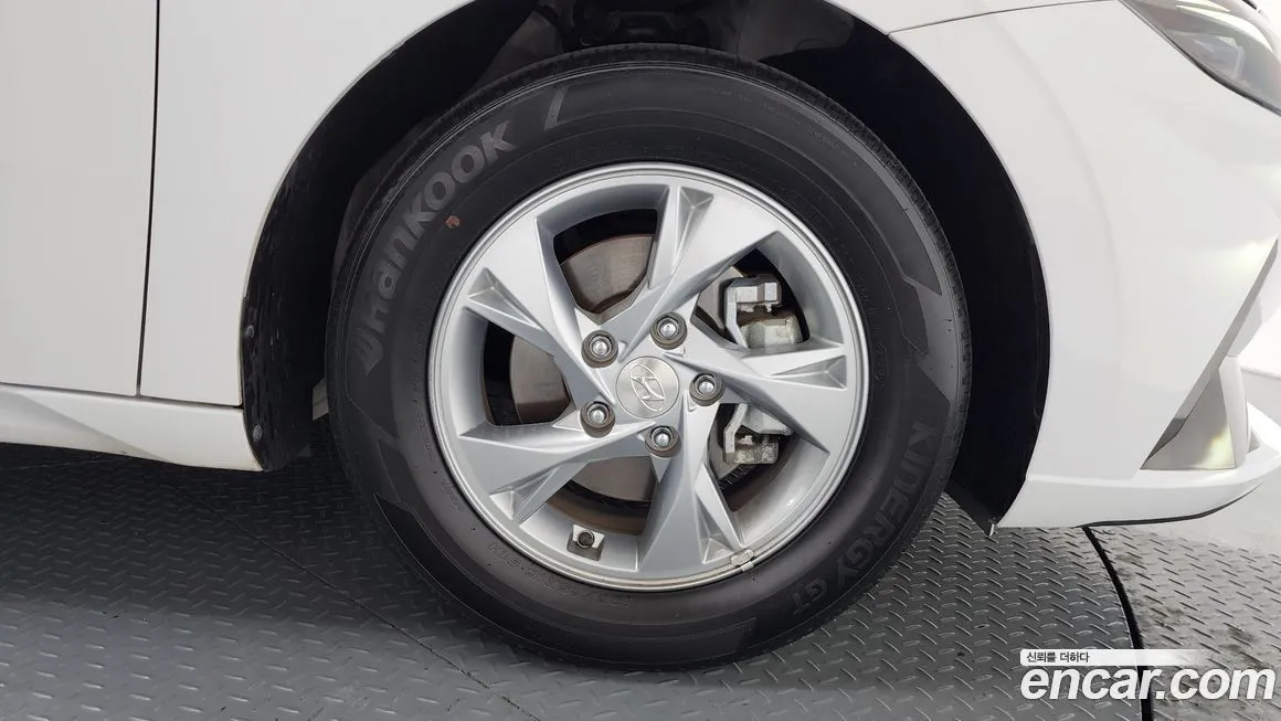 Hyundai AVANTE 2021 из KR, фото 6
