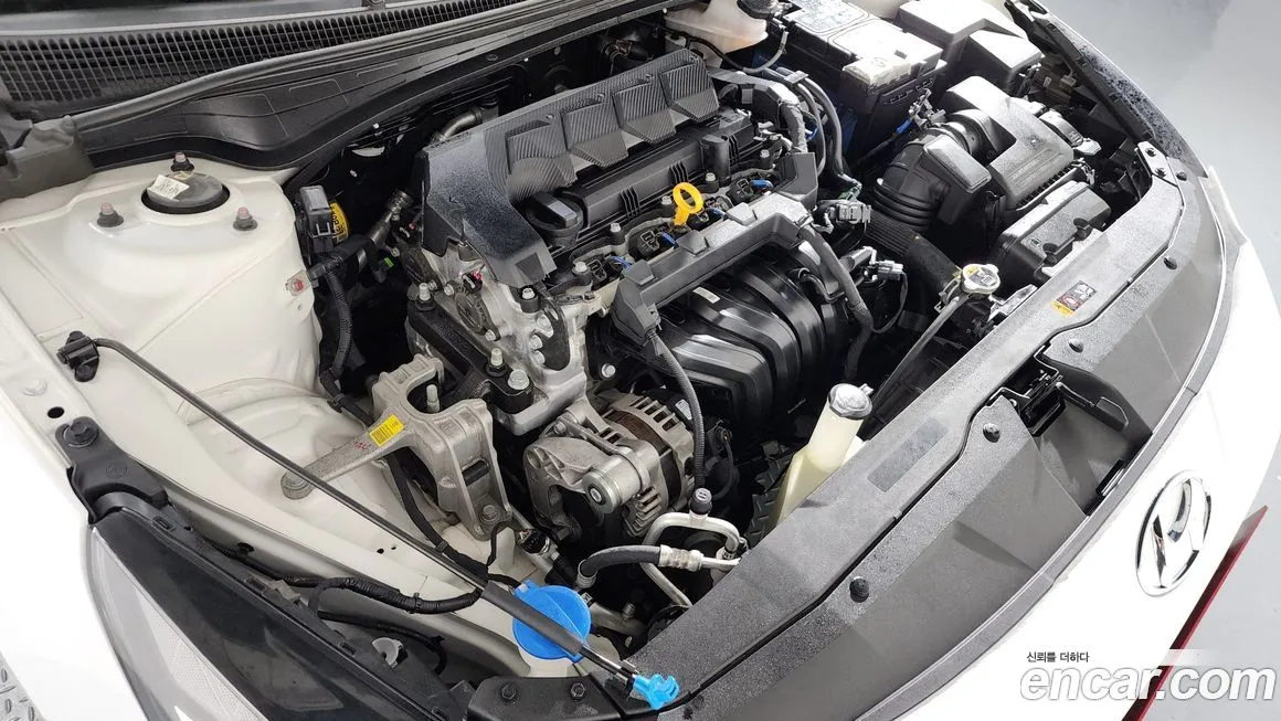 Hyundai AVANTE 2021 из KR, фото 10