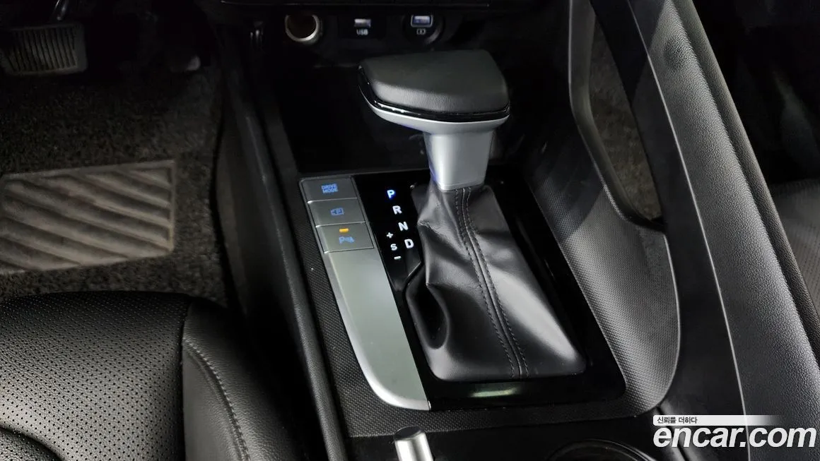 Hyundai AVANTE 2021 из KR, фото 4