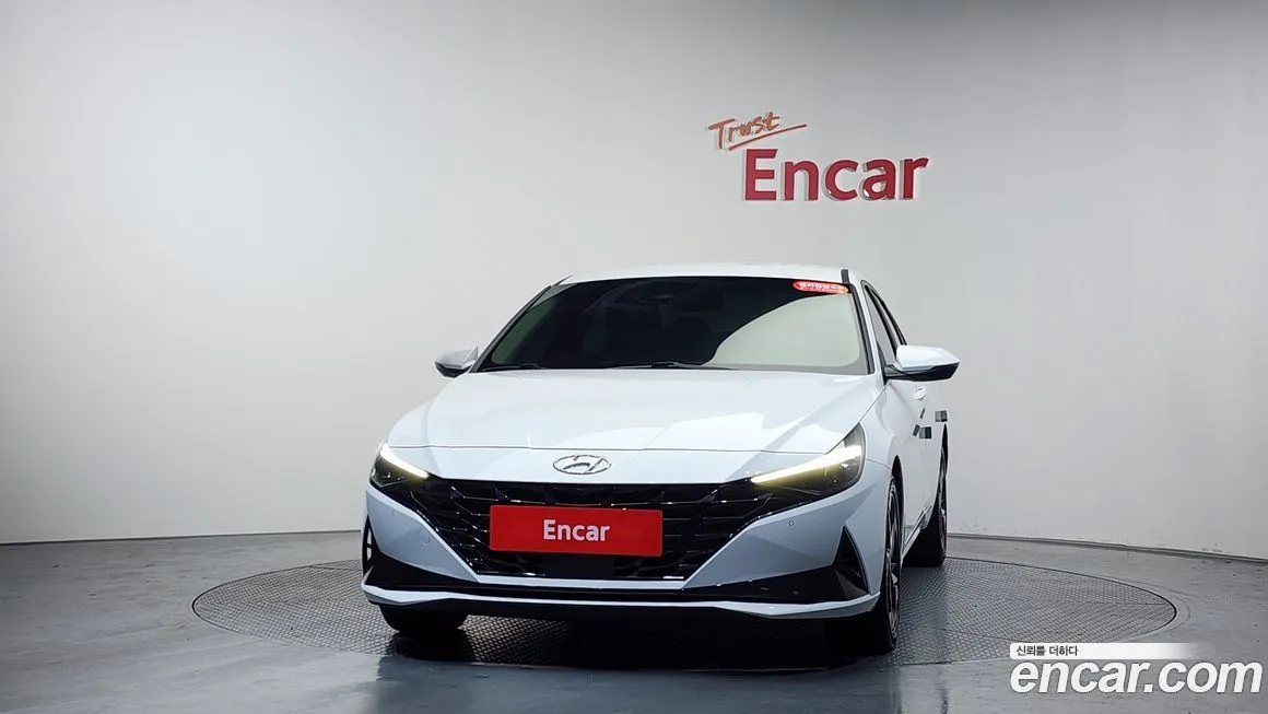Hyundai AVANTE — фото 2