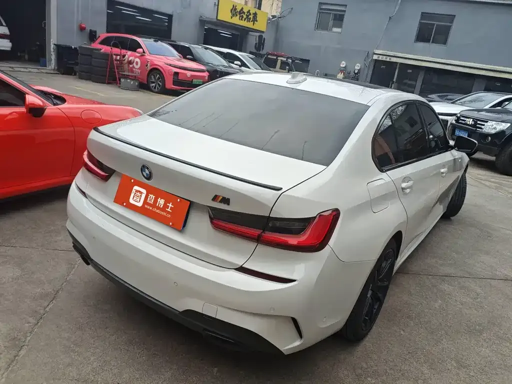 BMW 3 Series 2021 из CN, фото 3