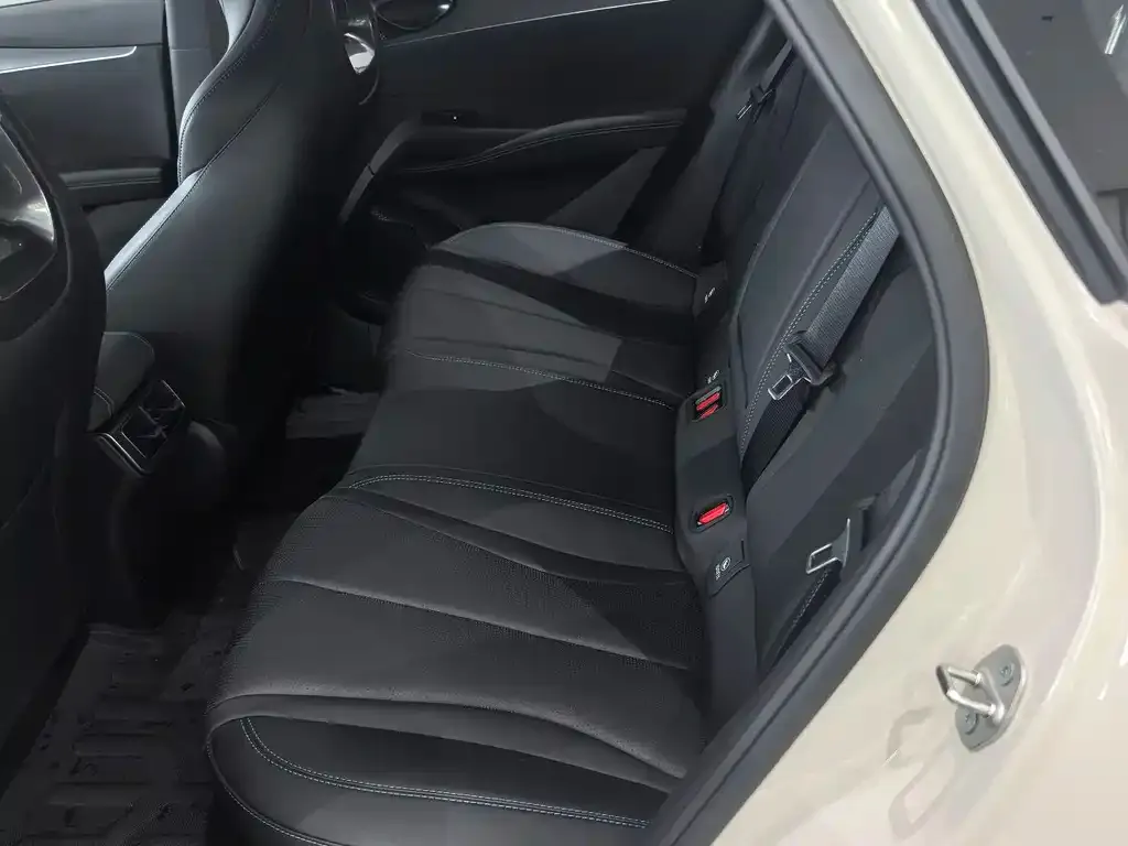 BYD Seal 06 2025 из CN, фото 5