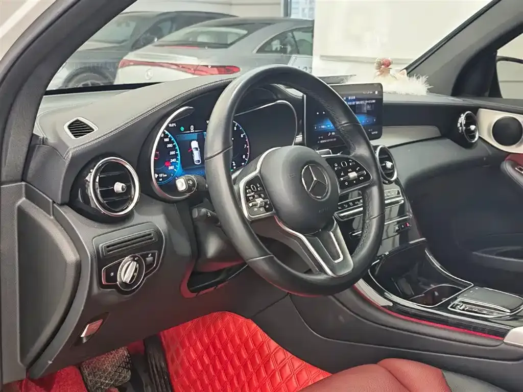 Mercedes-Benz GLC Coupe — фото 2