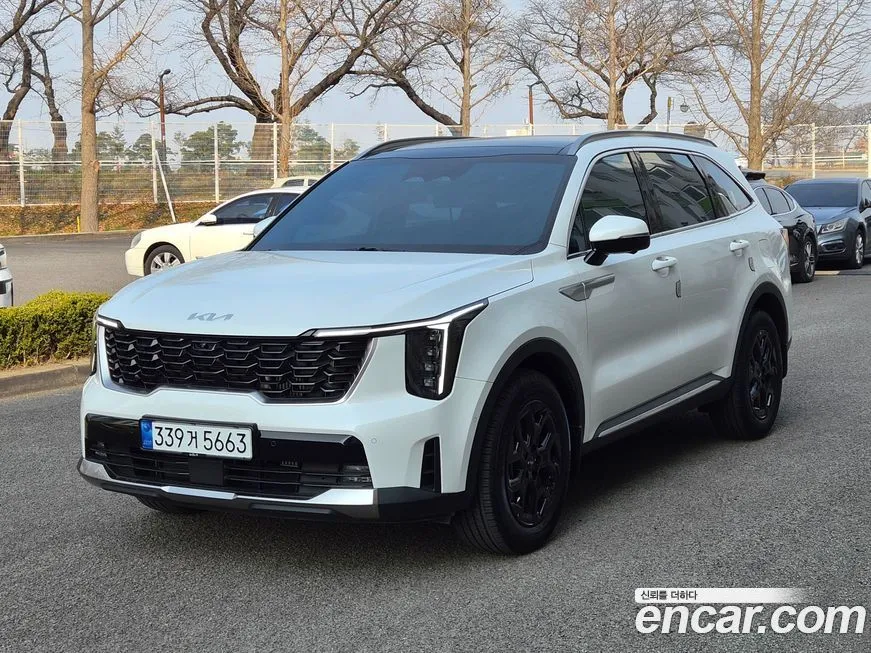Kia Sorento — фото 1