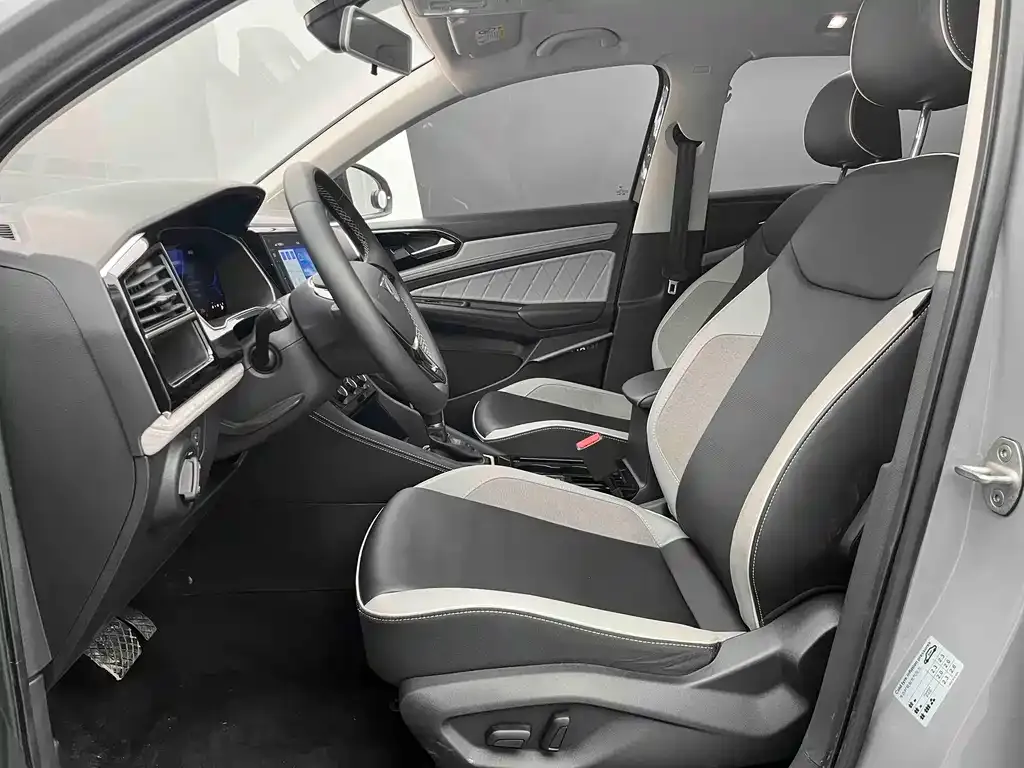 Jetta VS7 2023 из CN, фото 9