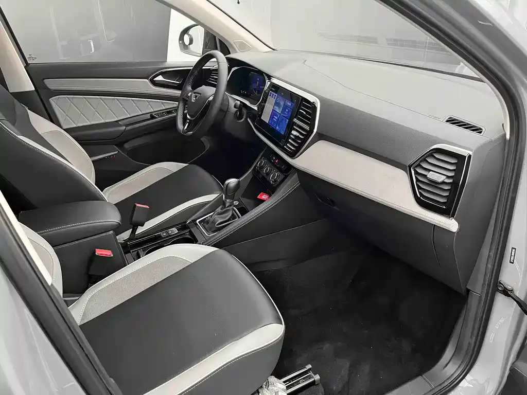 Jetta VS7 2023 из CN, фото 6