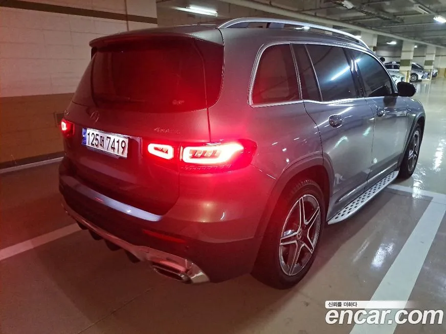 Mercedes-Benz GLB-Class — фото 2