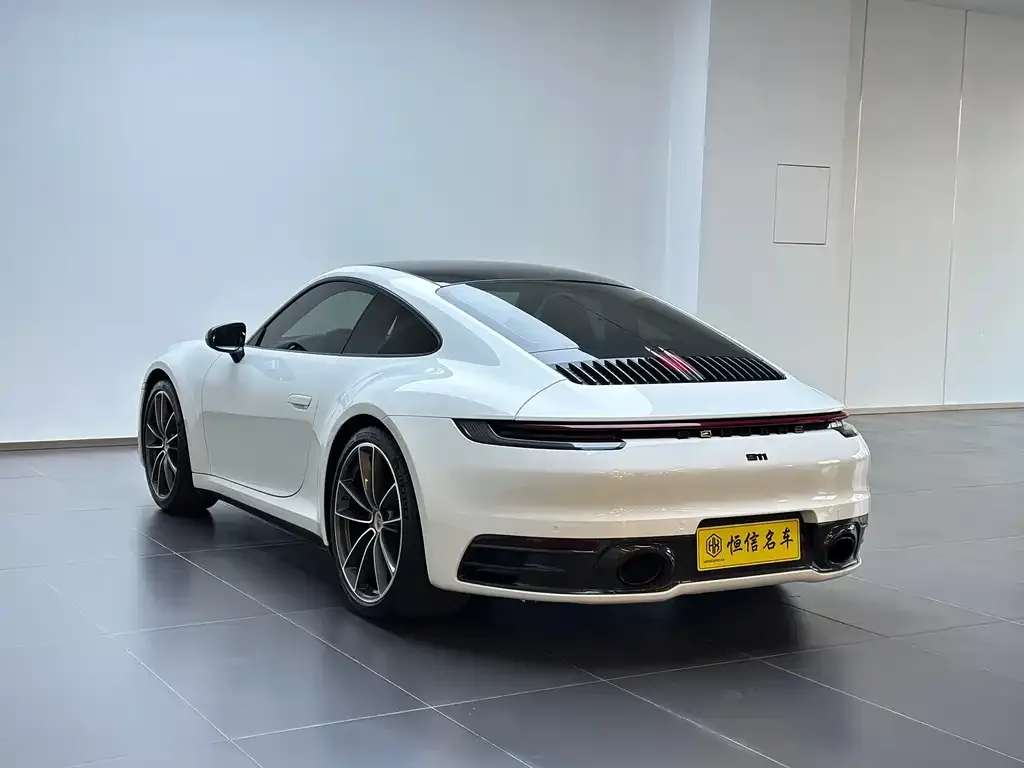 Porsche 911 2021 из CN, фото 2