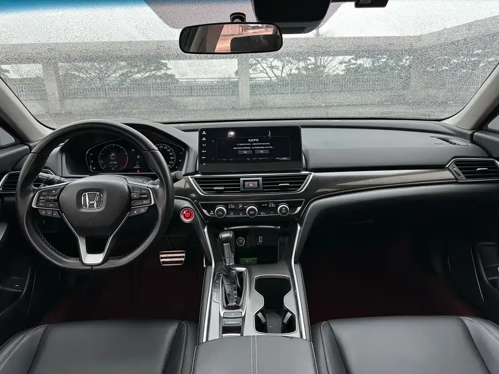 Honda Accord 2023 из CN, фото 4