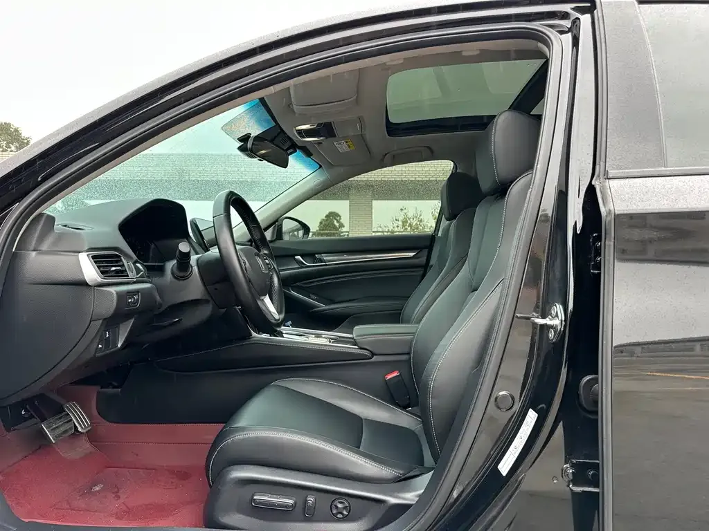 Honda Accord 2023 из CN, фото 3