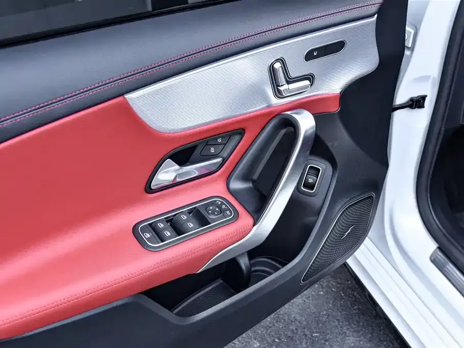 Mercedes-Benz A-Class AMG — фото 6