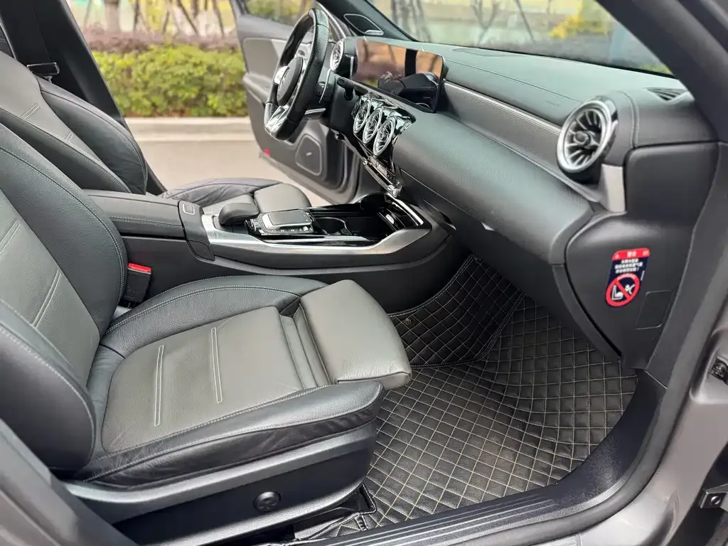 Mercedes-Benz A-Class AMG — фото 2