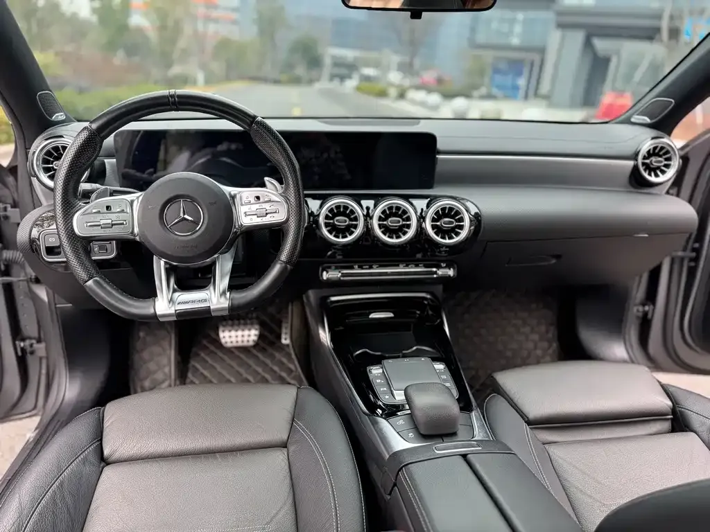 Mercedes-Benz A-Class AMG — фото 7