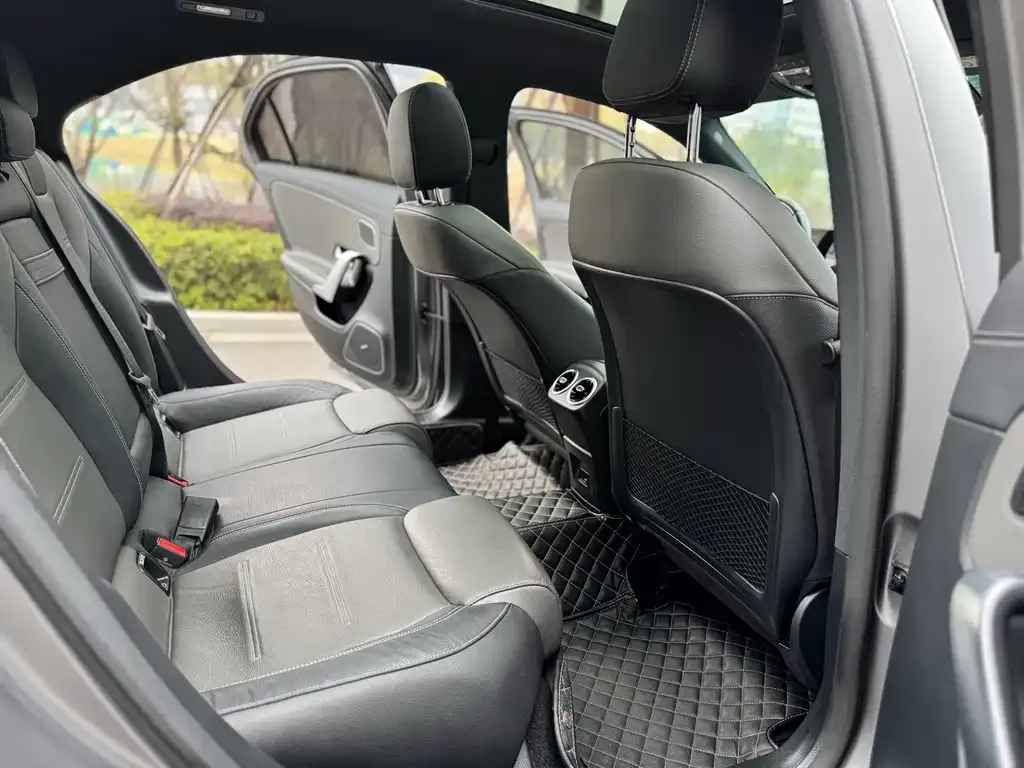 Mercedes-Benz A-Class AMG — фото 6