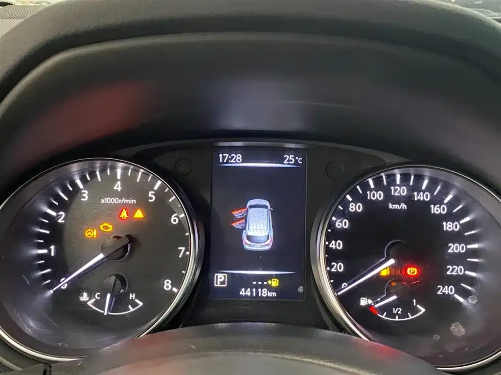 Nissan Qashqai 2022 из CN, фото 5