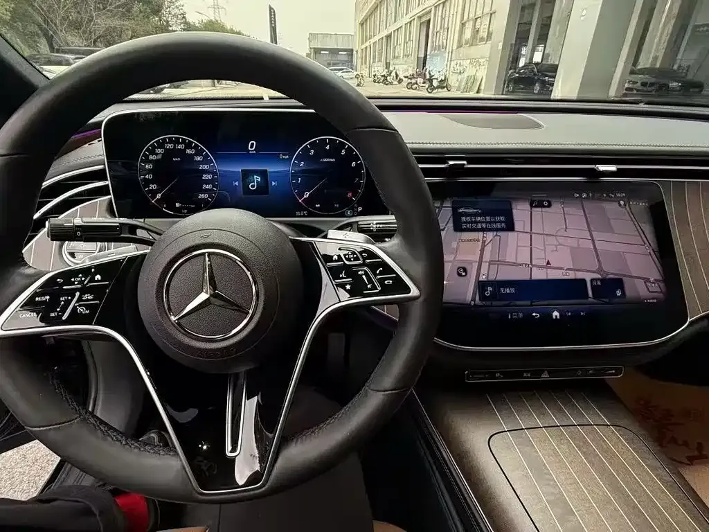 Mercedes-Benz E-Class 2024 из CN, фото 4