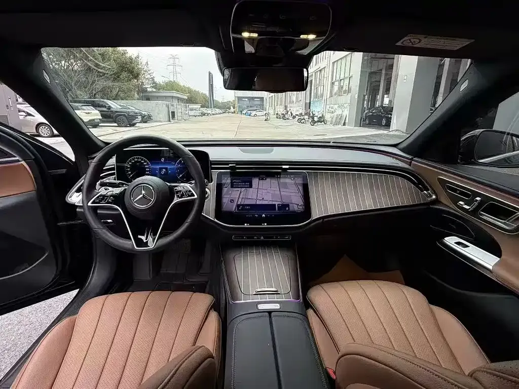 Mercedes-Benz E-Class 2024 из CN, фото 10