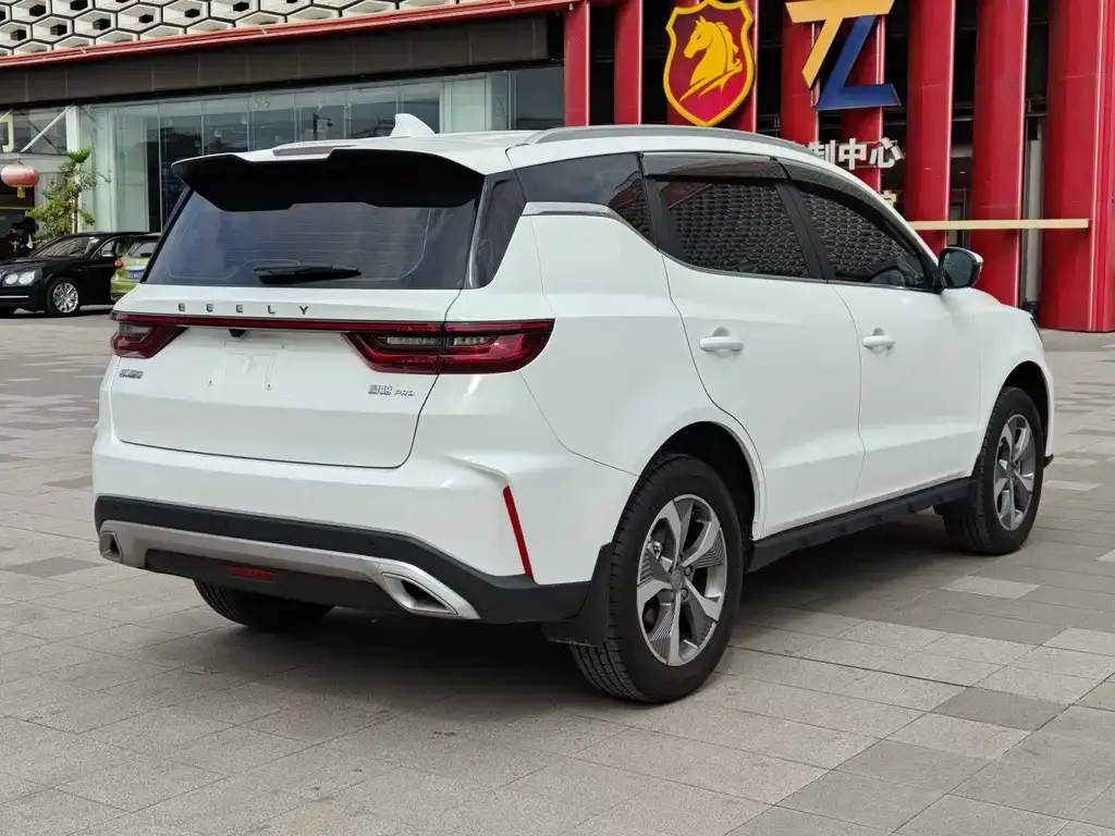 Geely Haoyue PRO — фото 7