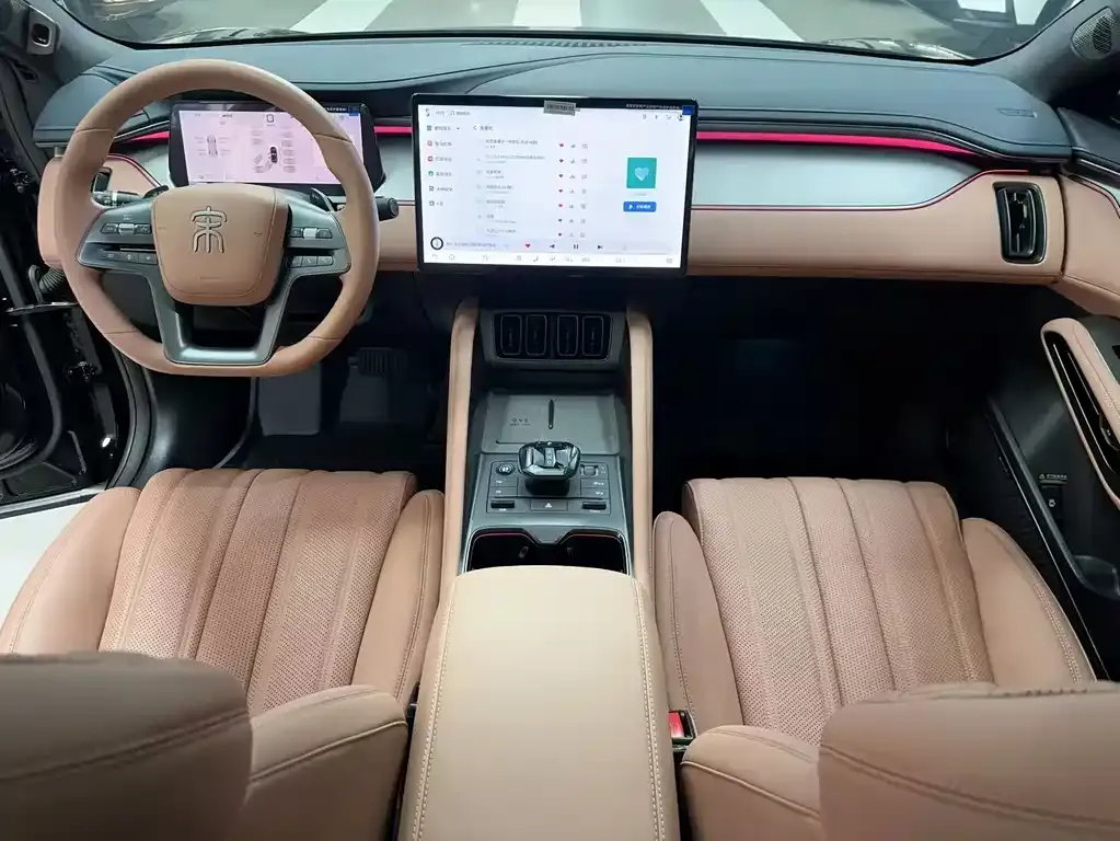 BYD L EV 2025 из CN, фото 9