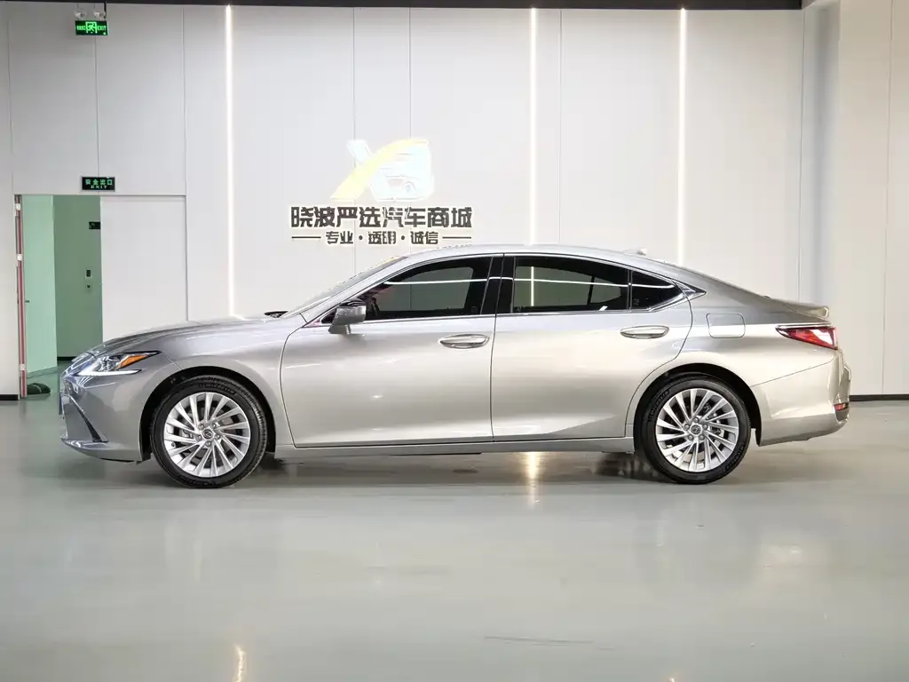 Lexus ES 2022 из CN, фото 6