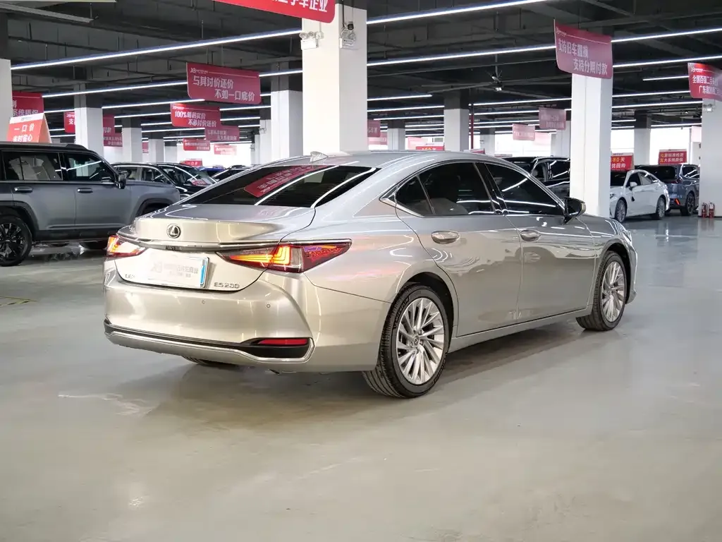 Lexus ES 2022 из CN, фото 3