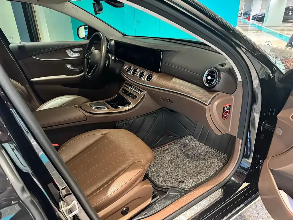 Mercedes-Benz E-Class 2022 из CN, фото 7