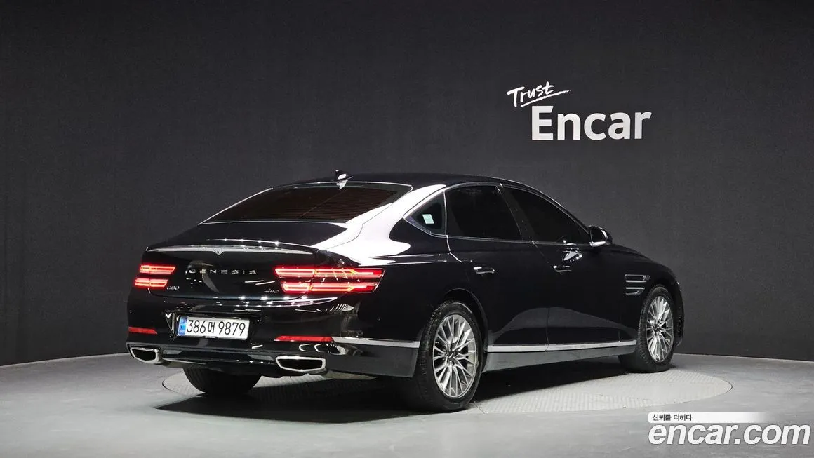 Genesis G80 — фото 9