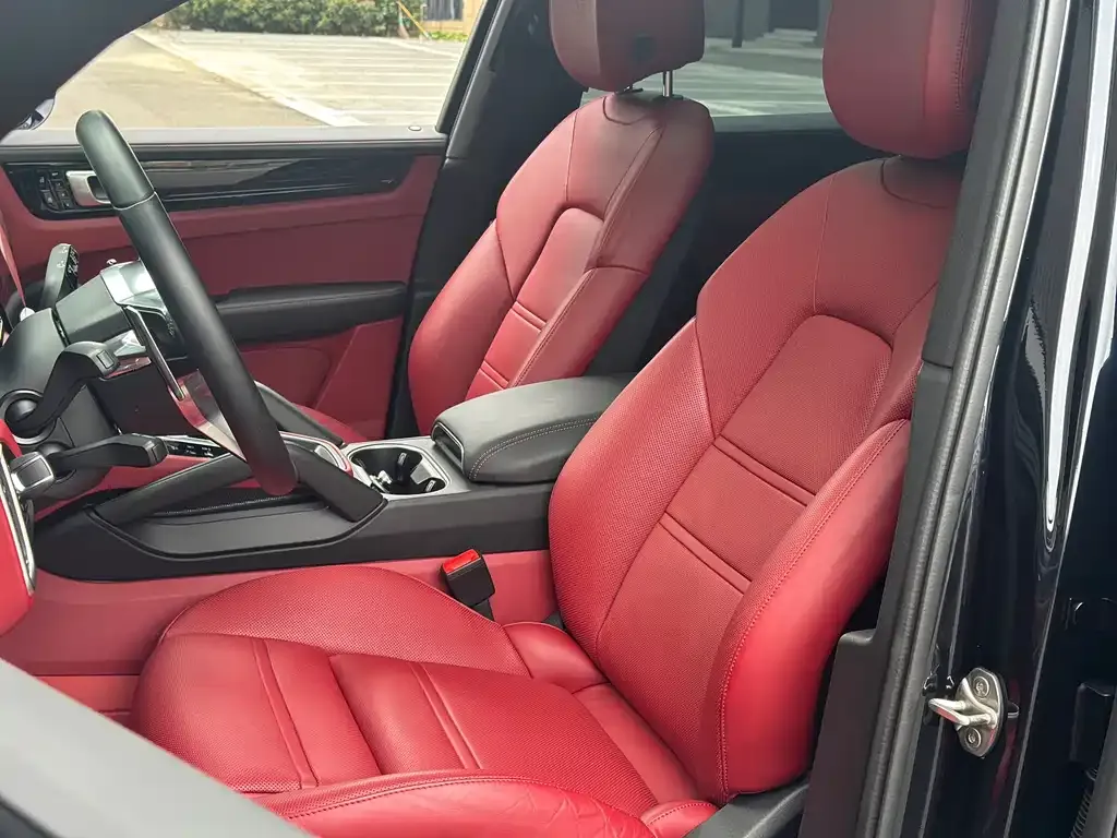 Porsche Cayenne 2021 из CN, фото 4