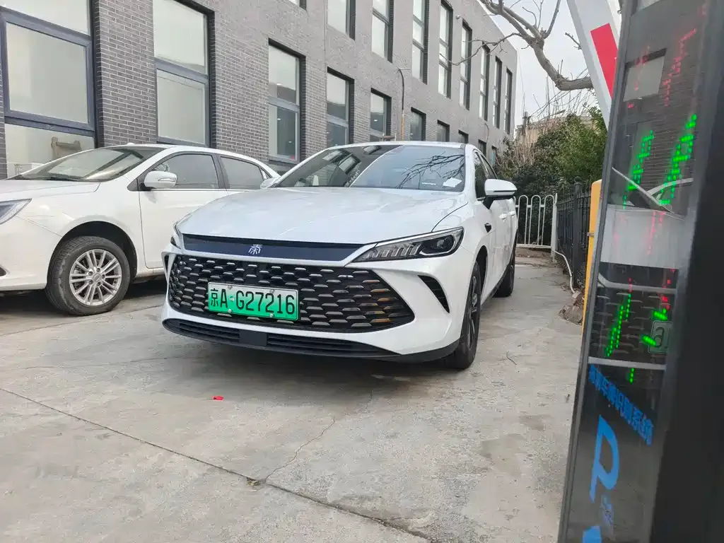 BYD Qin PLUS 2025 из CN, фото 1
