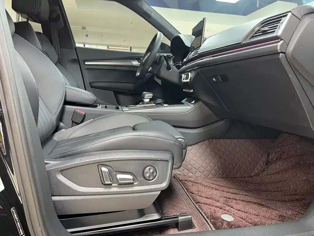 Audi Q5L 2025 из CN, фото 8