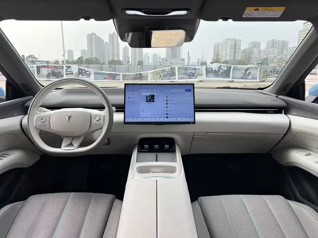 Deepal L07 — фото 3