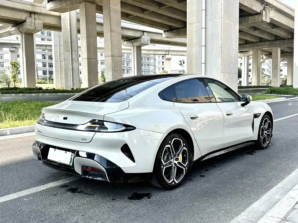 Xiaomi SU7 2024 из CN, фото 8