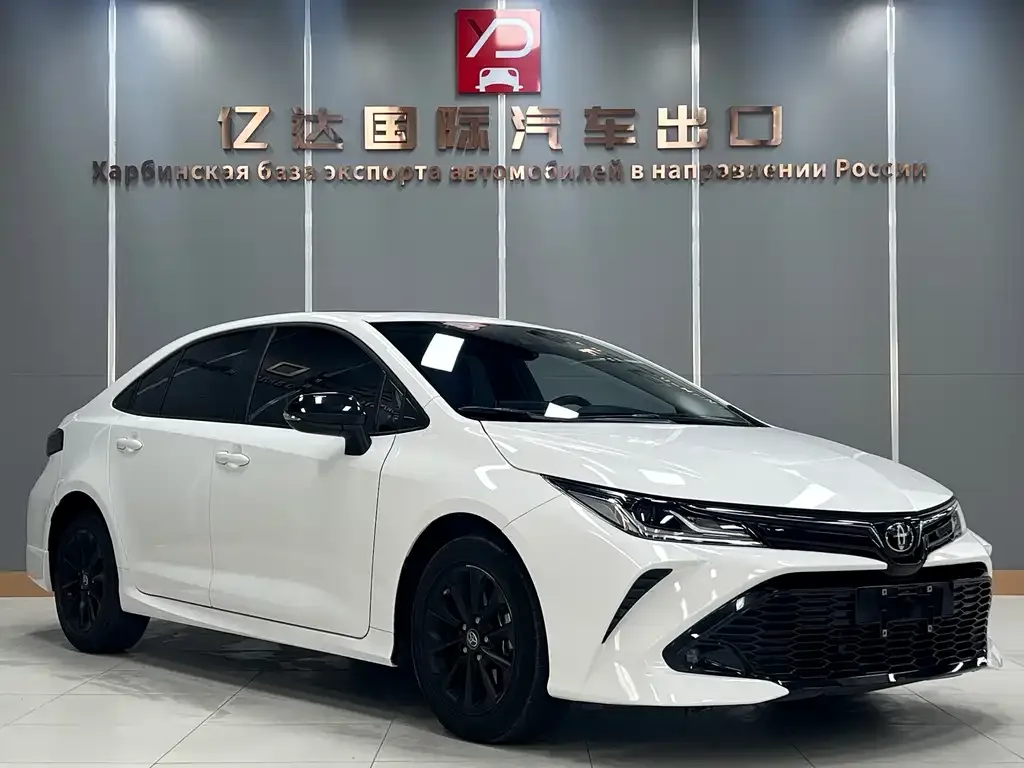 Toyota Corolla — фото 6