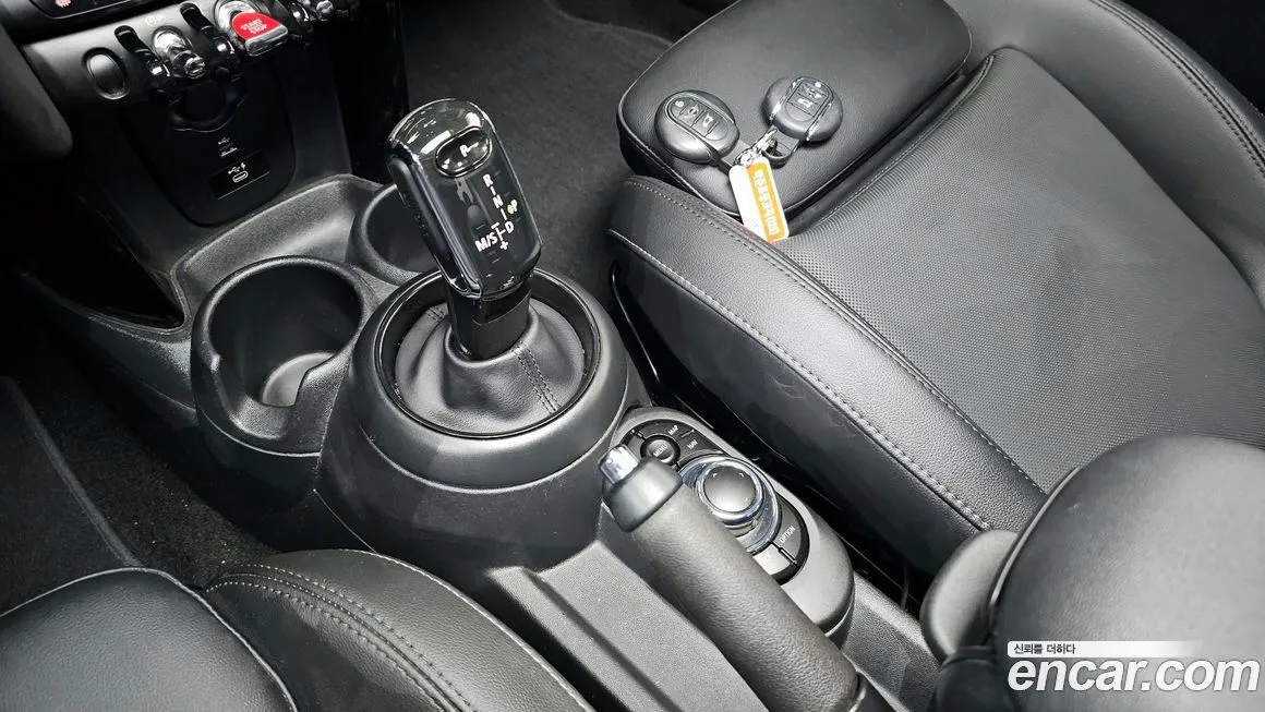 Mini Cooper 2022 из KR, фото 8