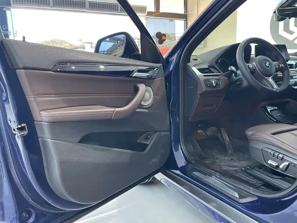 BMW X2 2021 из CN, фото 4
