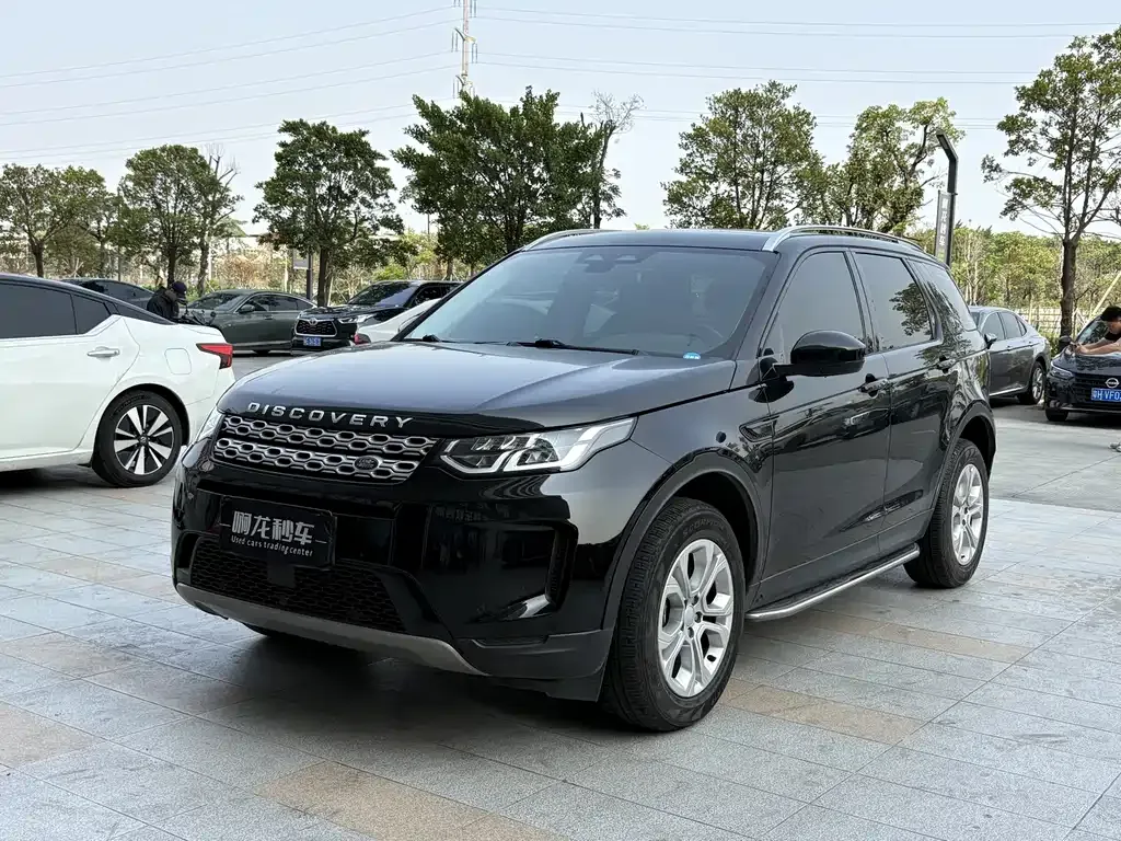 Land Rover Discovery Sport — фото 1