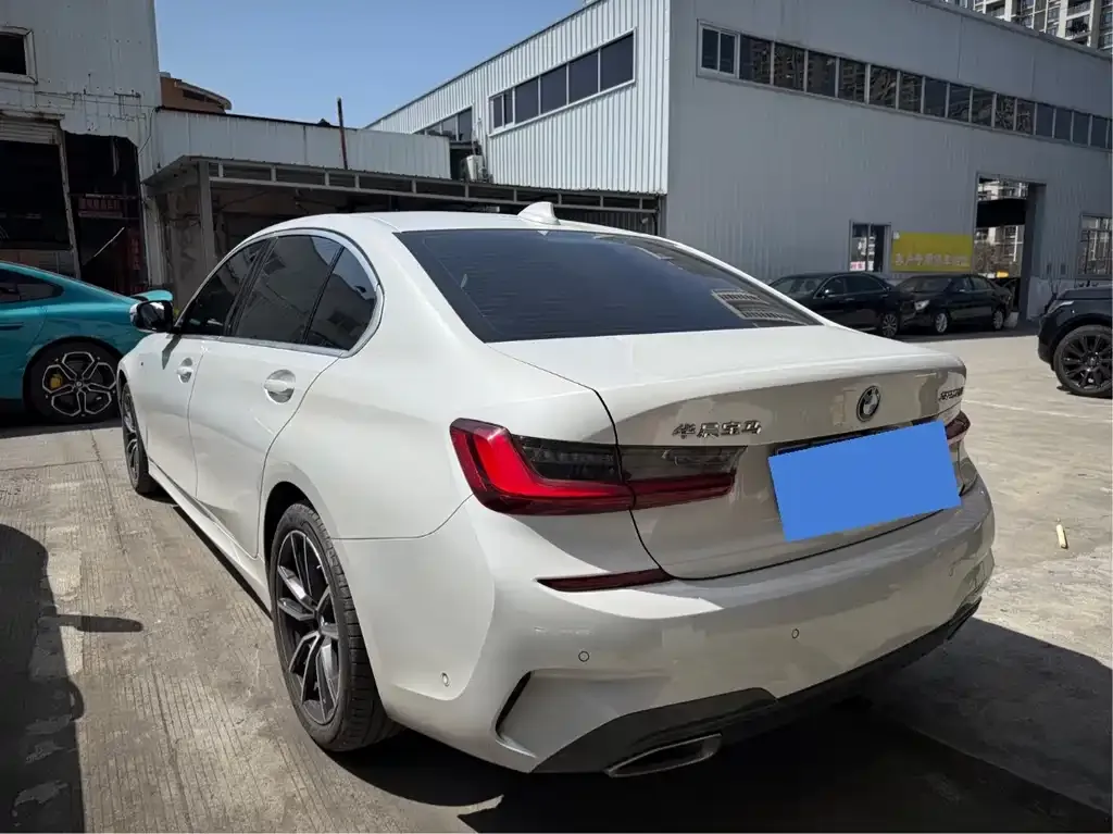 BMW 3 Series — фото 10