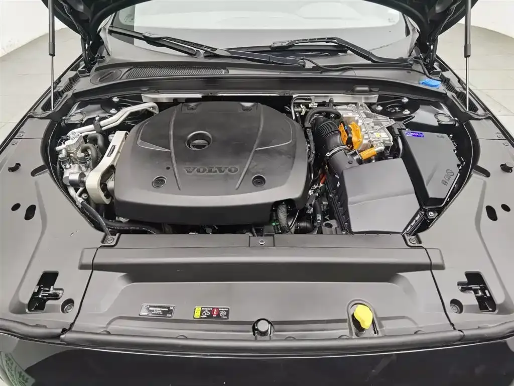 Volvo S90 PHEV 2023 из CN, фото 10