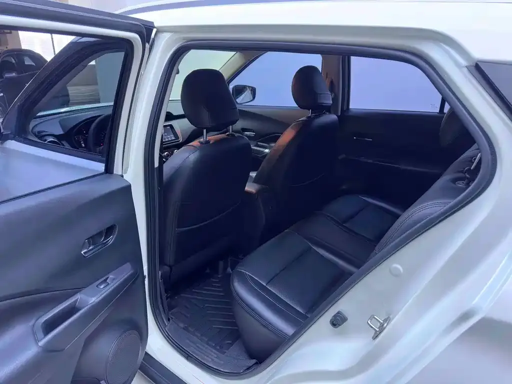 Nissan Kicks 2021 из CN, фото 5