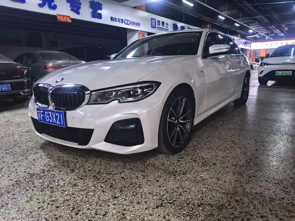 BMW 3 Series — фото 1