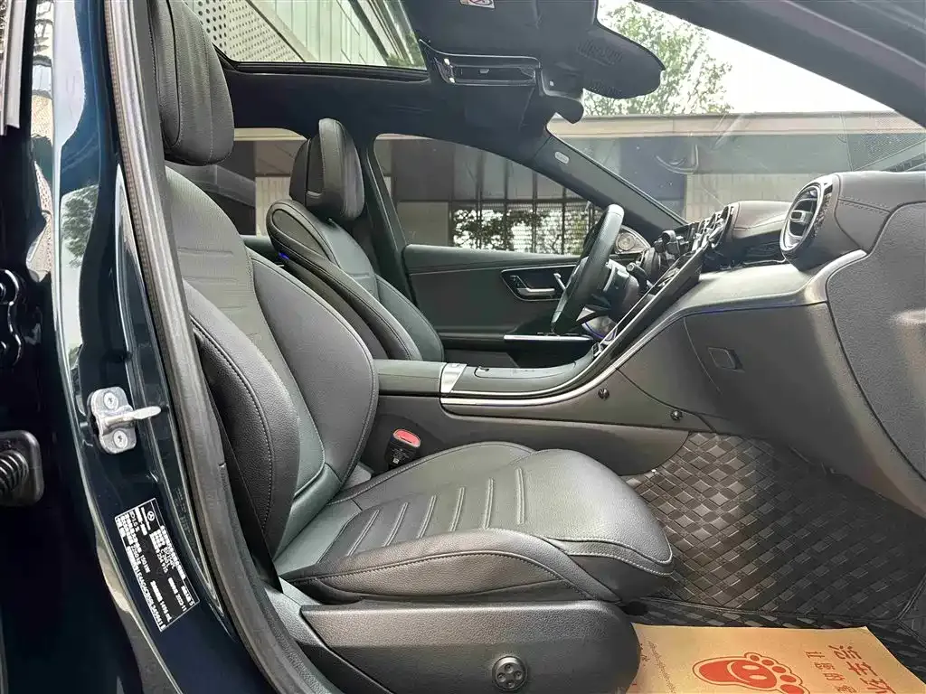 Mercedes-Benz C-Class 2024 из CN, фото 4