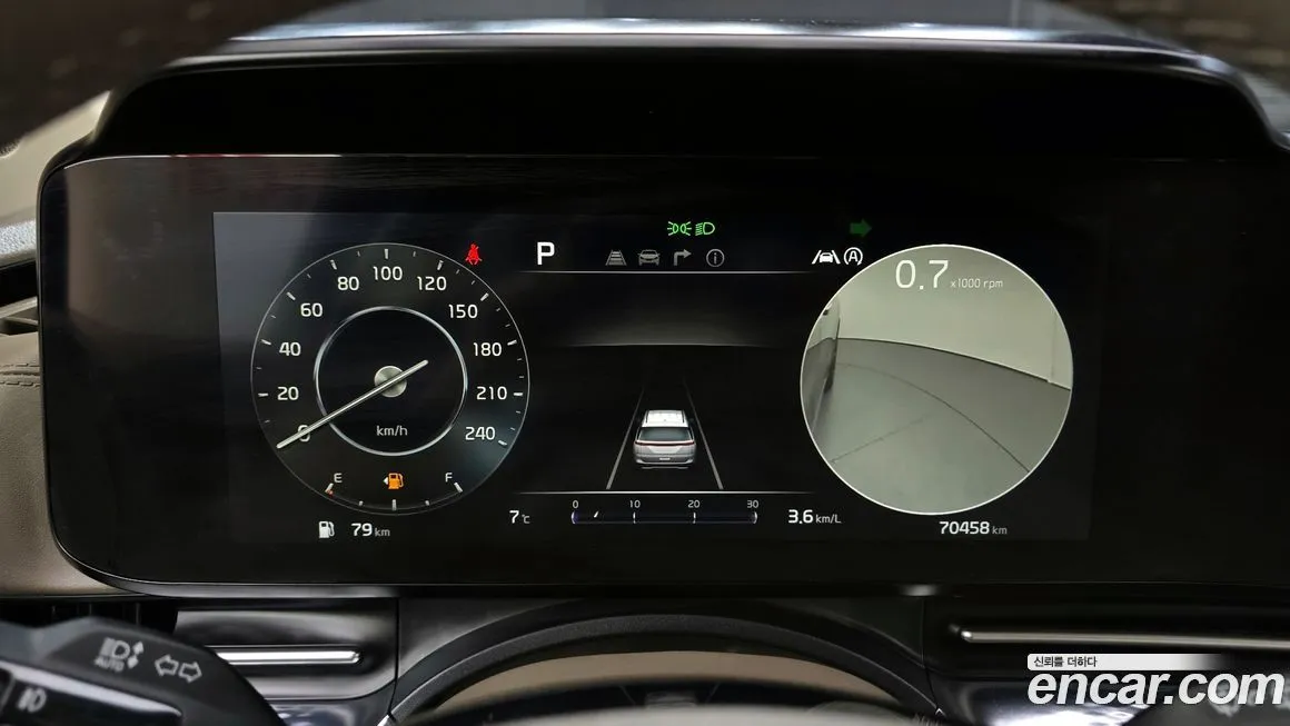 Kia Carnival — фото 10