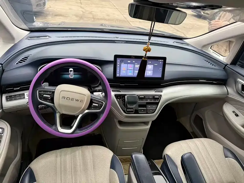 Roewe iMAX8 — фото 3
