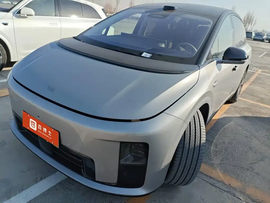 Li Auto i8 2025 из CN, фото 1